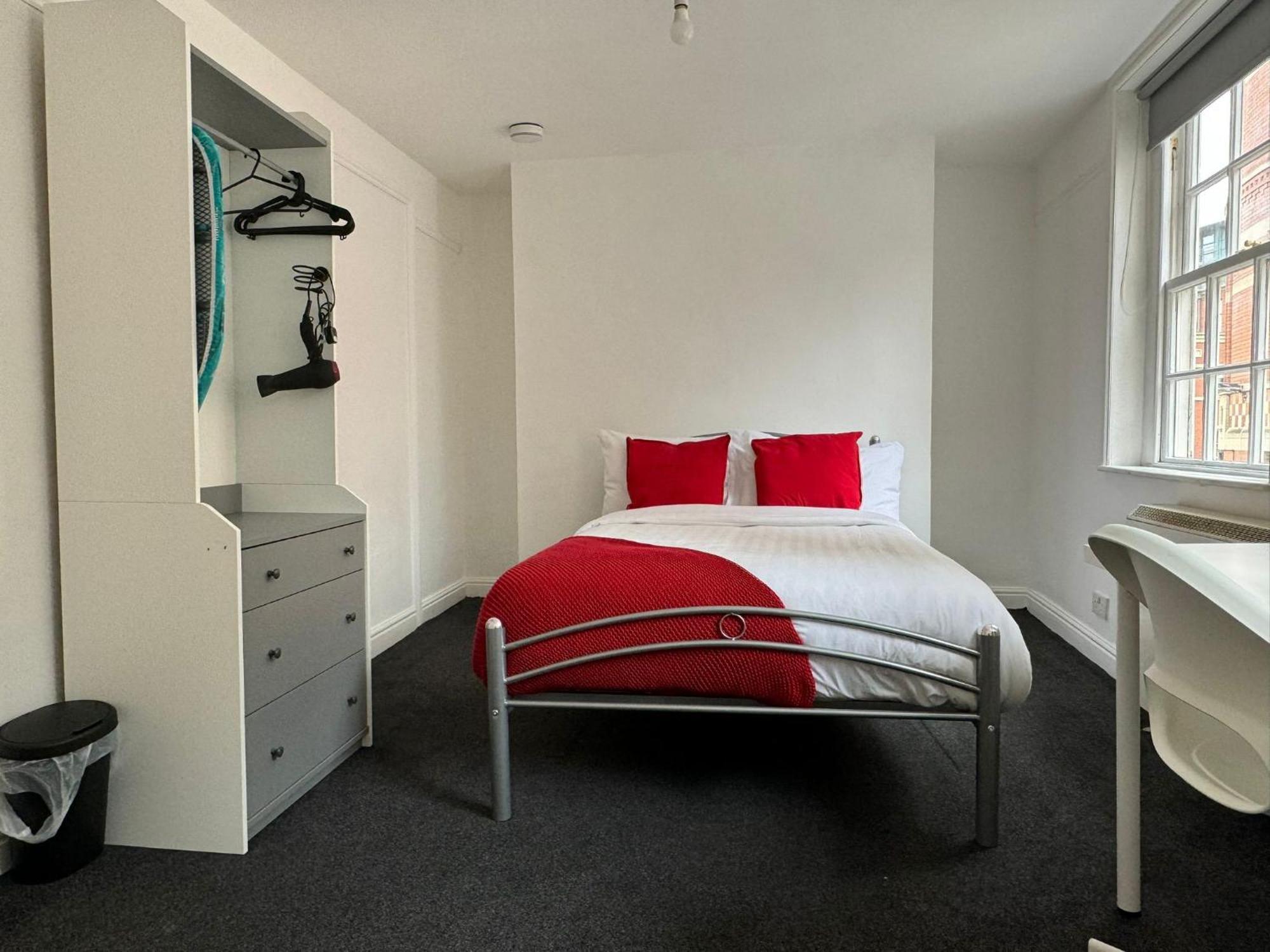 Modern Studios In Heart Of Ноттингем Экстерьер фото
