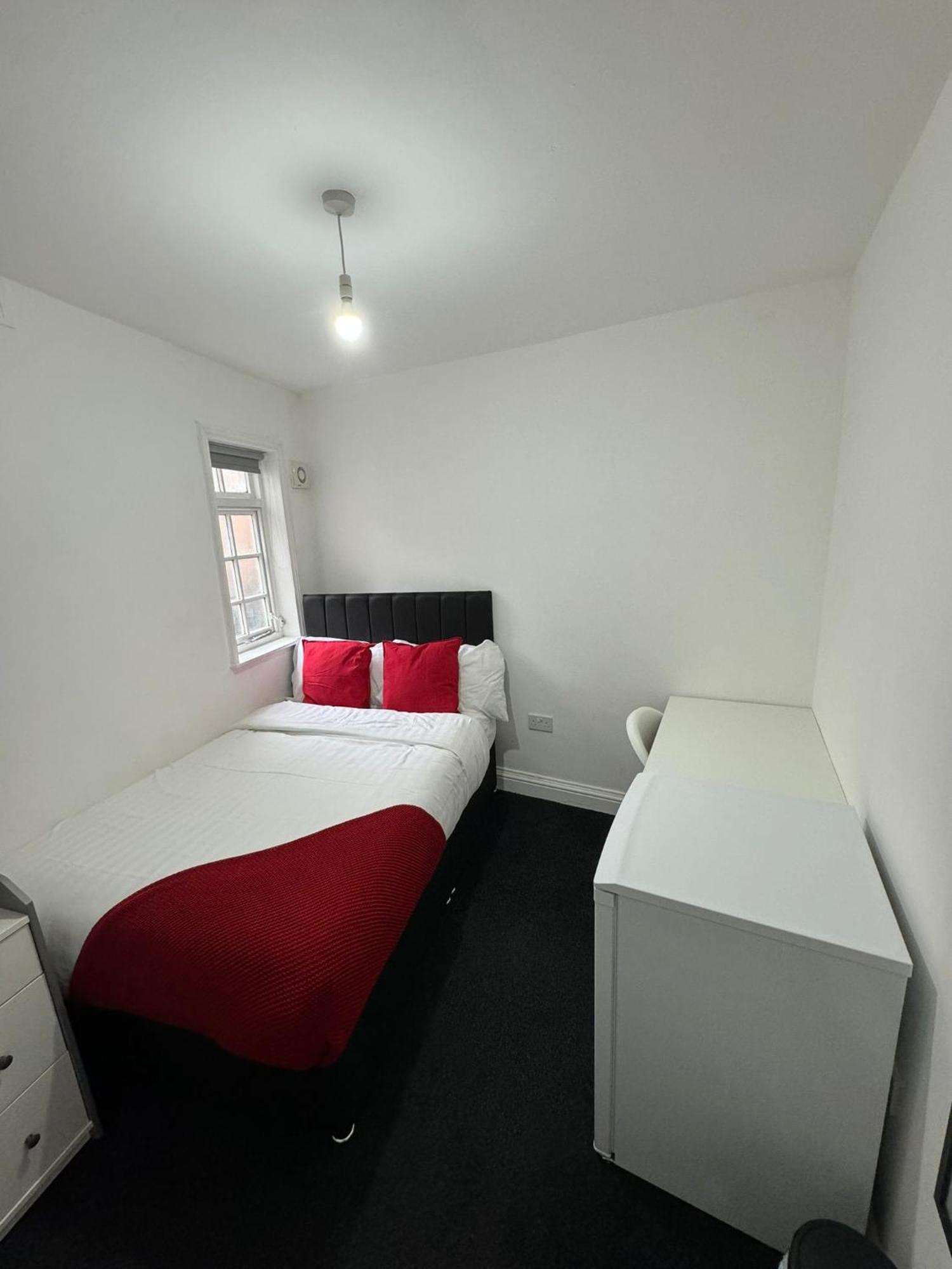 Modern Studios In Heart Of Ноттингем Экстерьер фото
